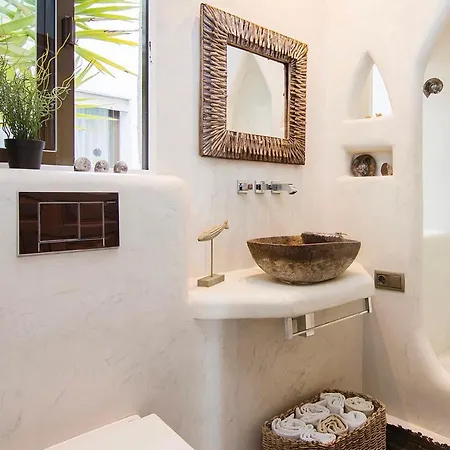 La Almendra Blanca - A Hidden Gem On The Mediterranean グラナダ